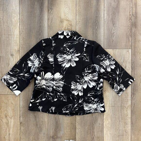 Susan Graver Style Black White Floral Button Up Jacket Size 1X Career Casual QVC - Picture 4 of 13